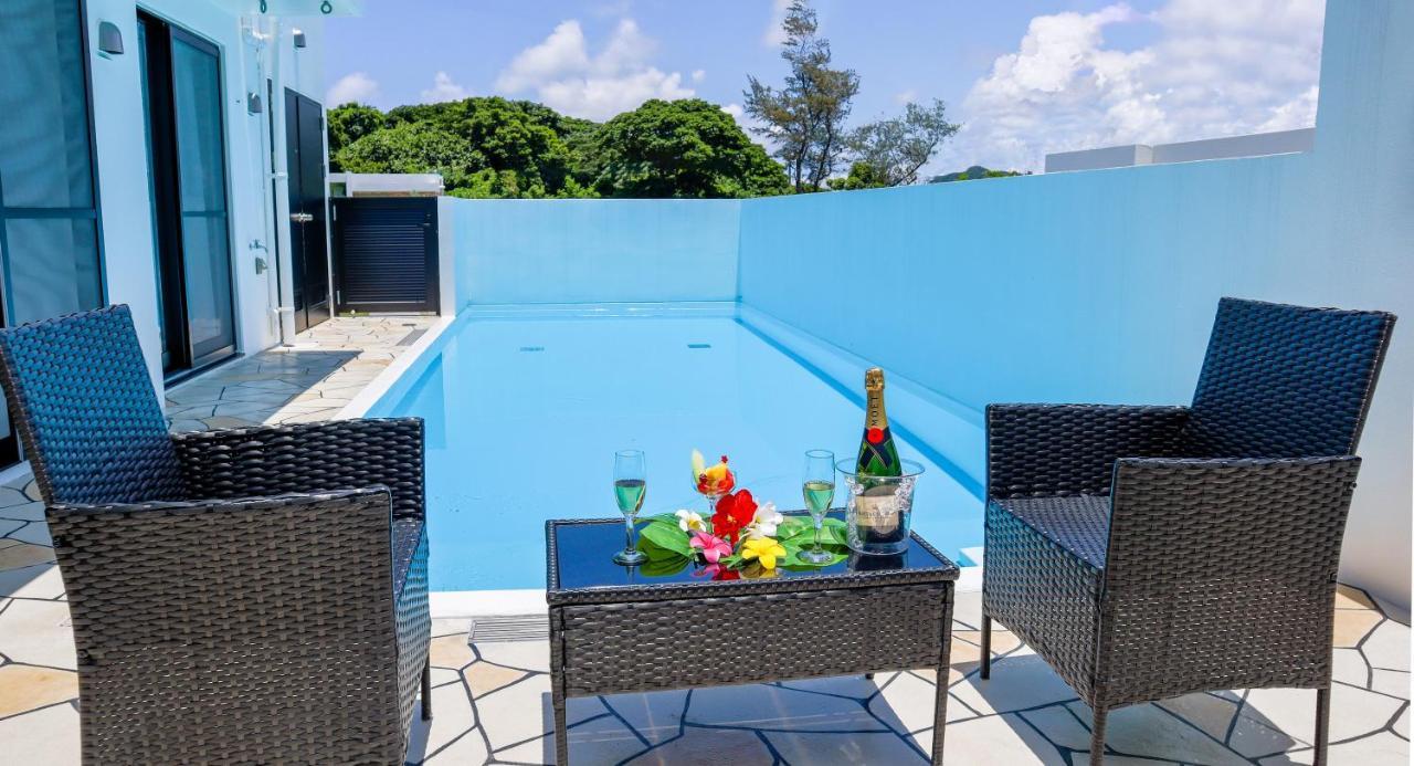 Private Pool Villa 本部町 エクステリア 写真