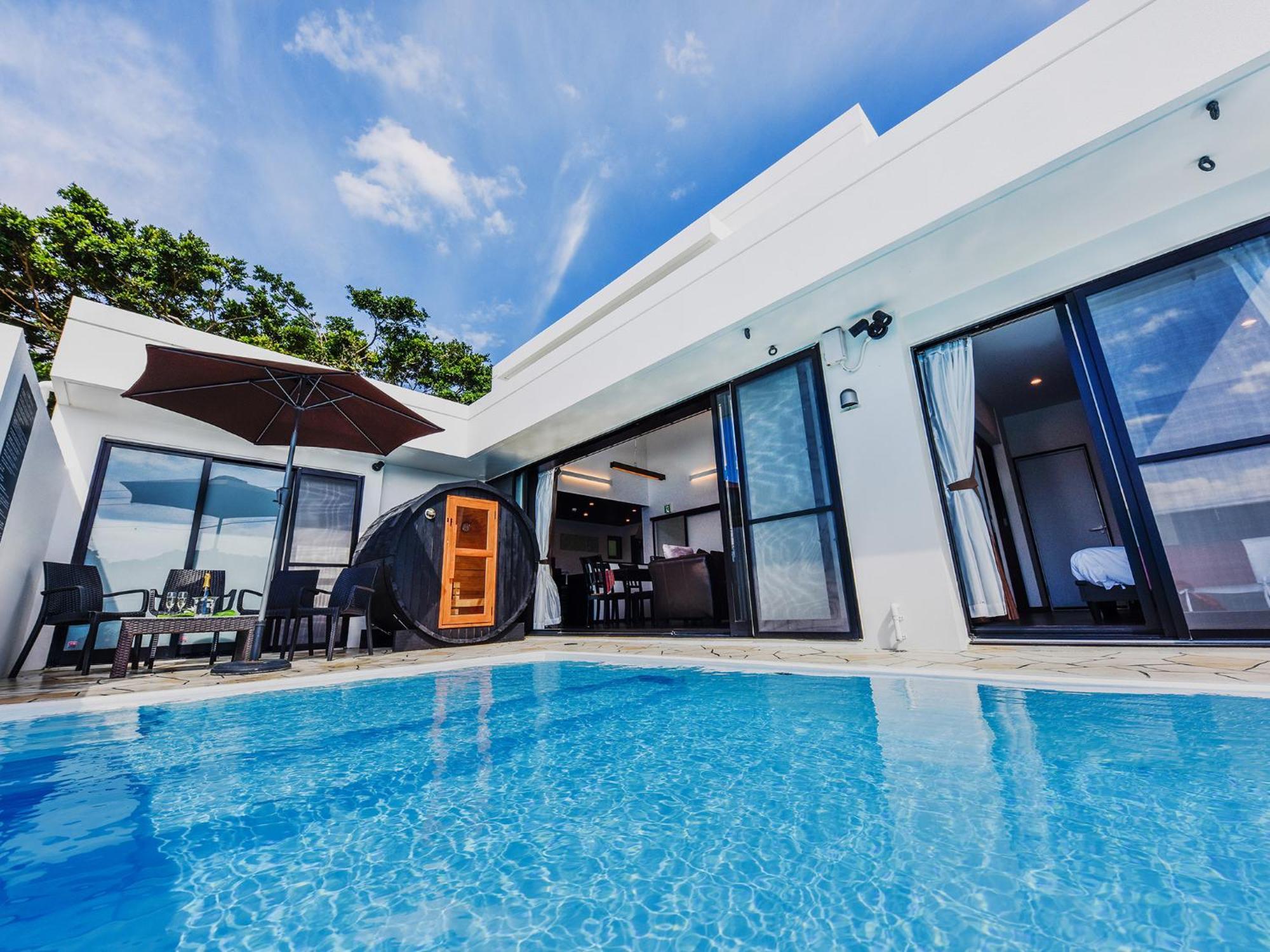 Private Pool Villa 本部町 エクステリア 写真